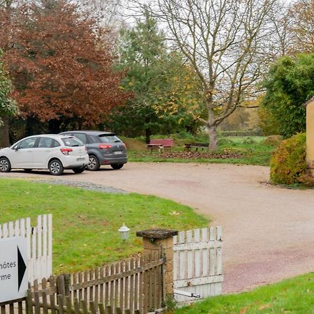 Domaine De La Basse Orme Bed & Breakfast Les Iffs Bagian luar foto