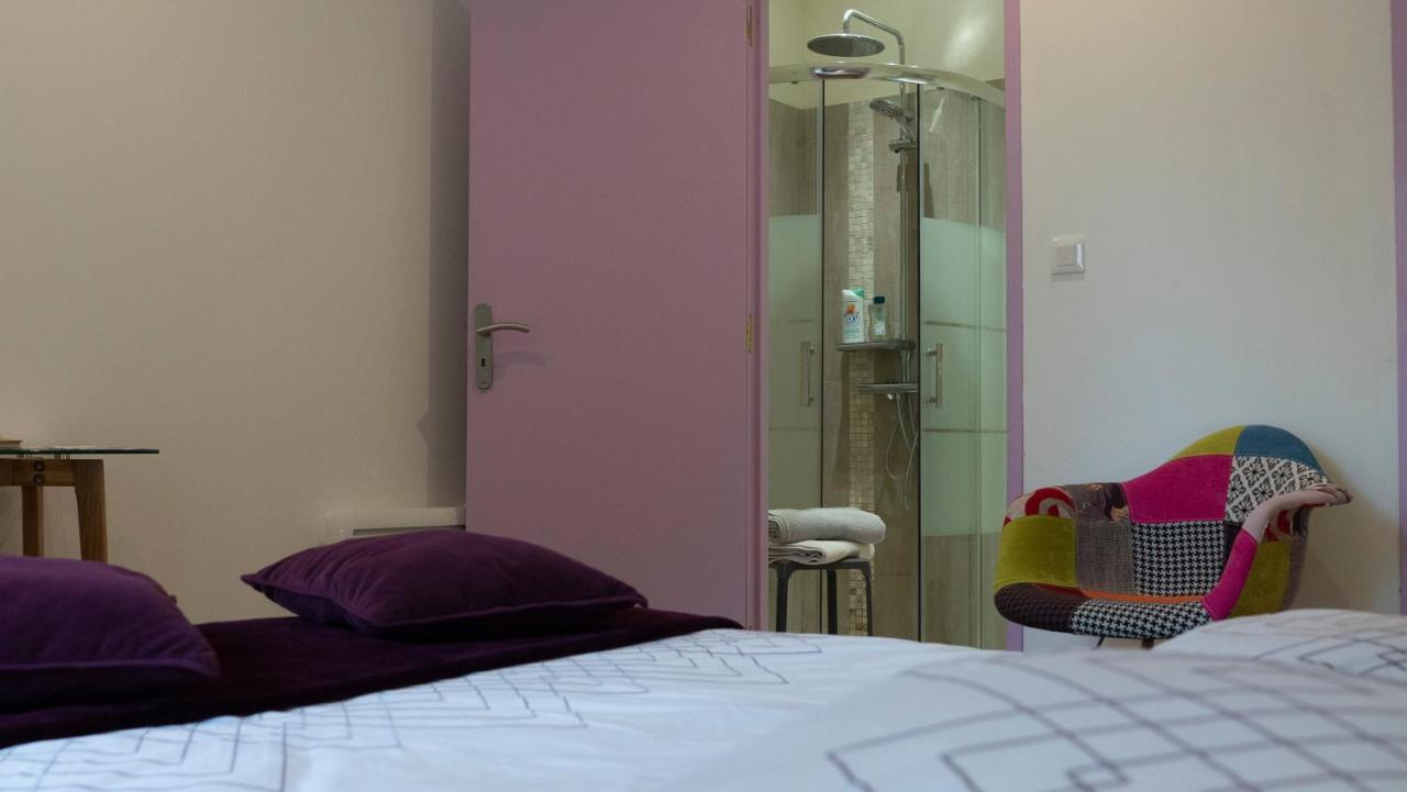 Domaine De La Basse Orme Bed & Breakfast Les Iffs Bagian luar foto
